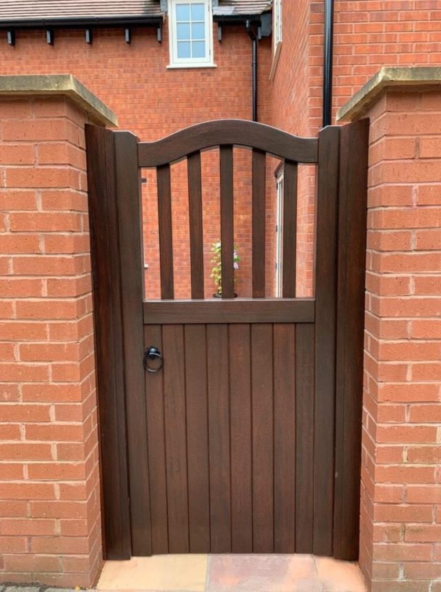 Iroko Chester Design Single Red Rosewood Stain Front.