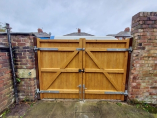 Softwood Village Design Barrettine Preservative Double Gates Rear (68ELLESMERE)
